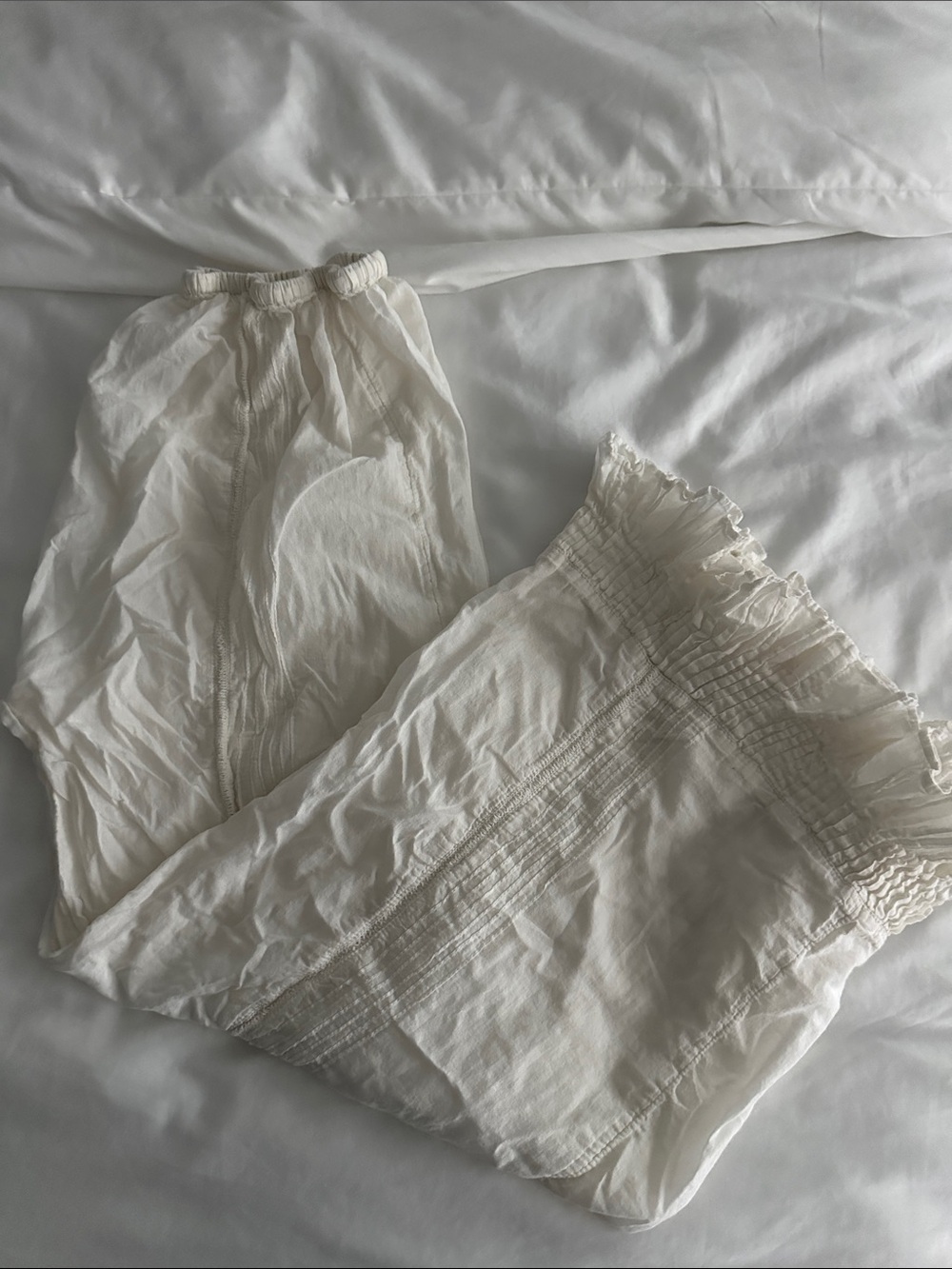 Women's Cream Smocked Lounge Pants Free People size Small